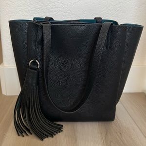 Vince Camuto Tote